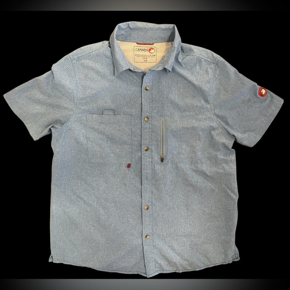 Canada Weathergear Men’s Blue Short Sleeve Button Down Shirt, Small
